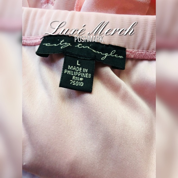 🌸City Triangles Strapless Dress🌸 - Picture 3 of 3